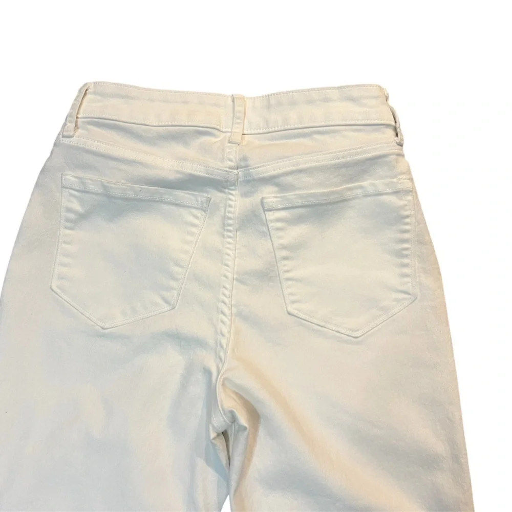 Old Navy High Rise Super Skinny Women's White Jeans Size 4